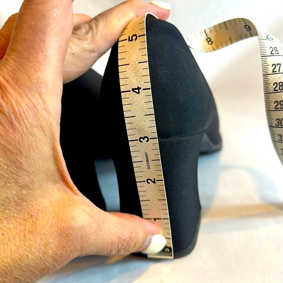 Via Spiga Size 11 Black Fabric Heels - Picture 6 of 9